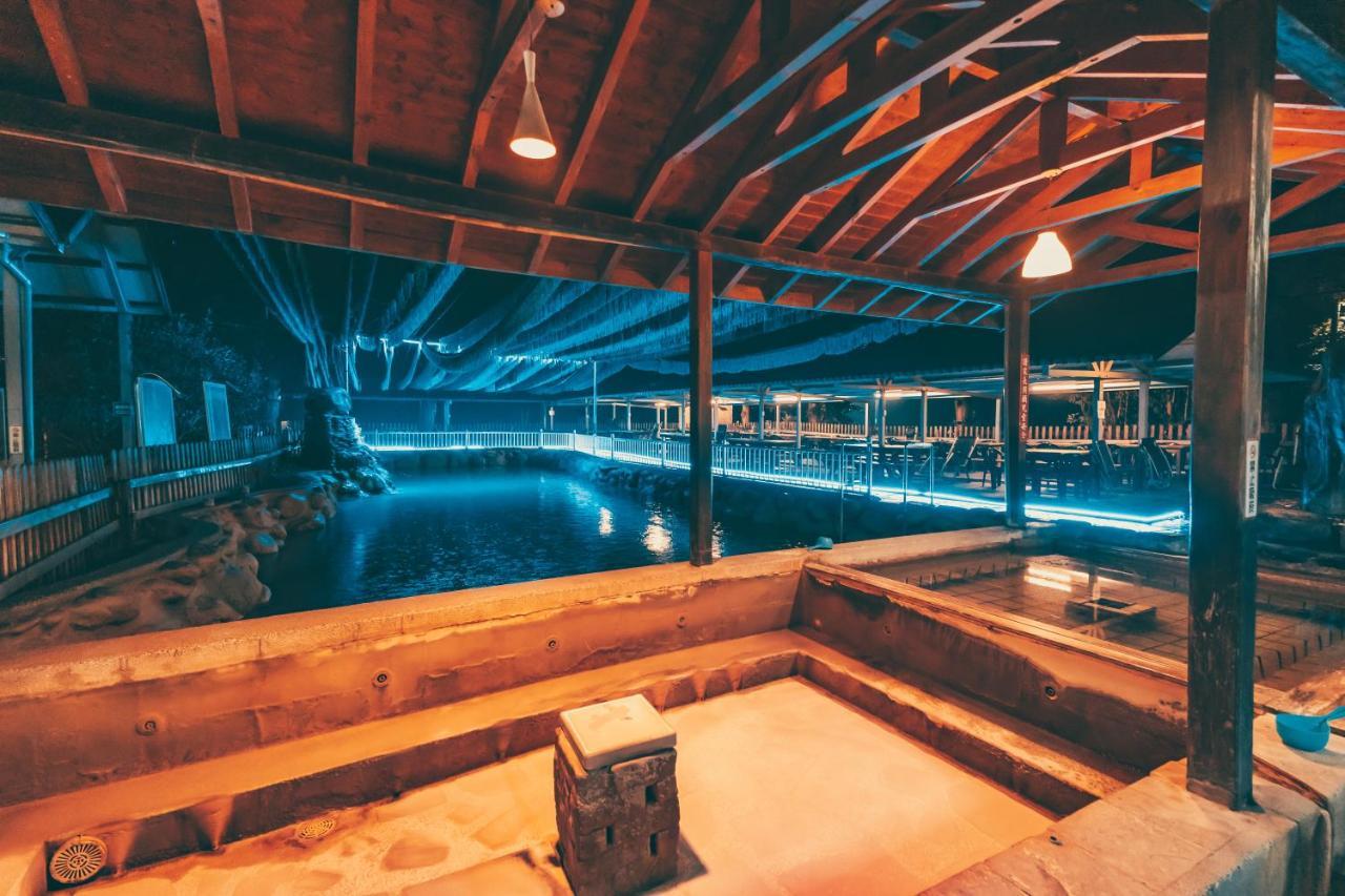 Cdr Hotspring Resort Liugui Buitenkant foto