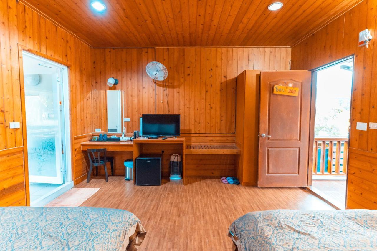 Cdr Hotspring Resort Liugui Buitenkant foto
