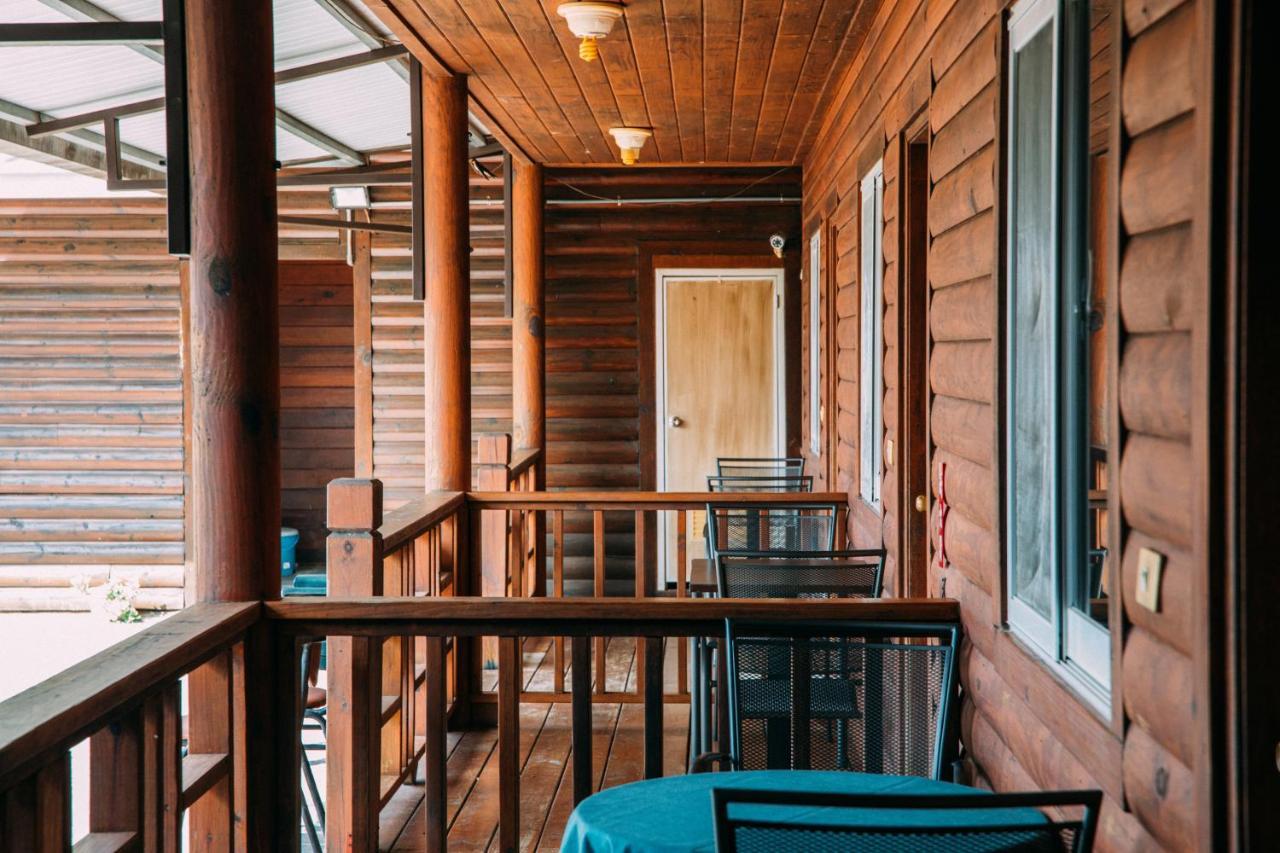 Cdr Hotspring Resort Liugui Buitenkant foto